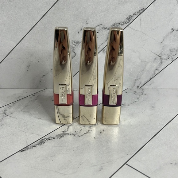 L'Oreal Makeup Nwt Loreal Paris Colour Caresse By Colour Riche Wet